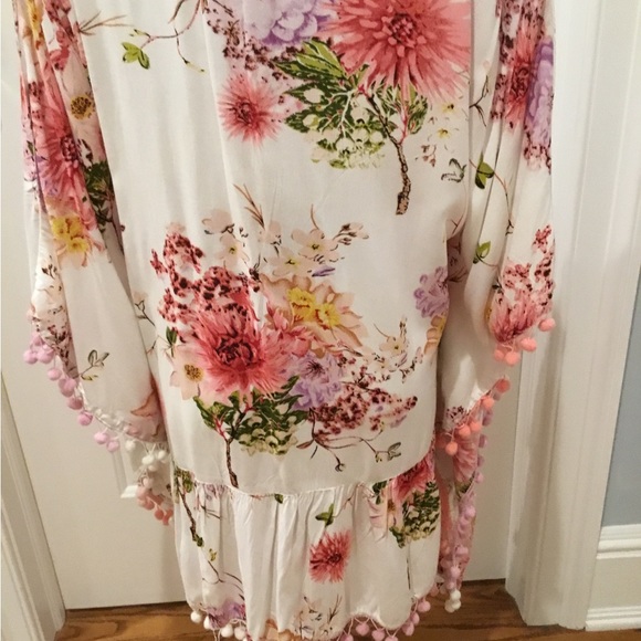 FUN Z&L SUMMERY PONCHO TOP W/ CUTE FRINGE SZ S/M - Picture 13 of 16